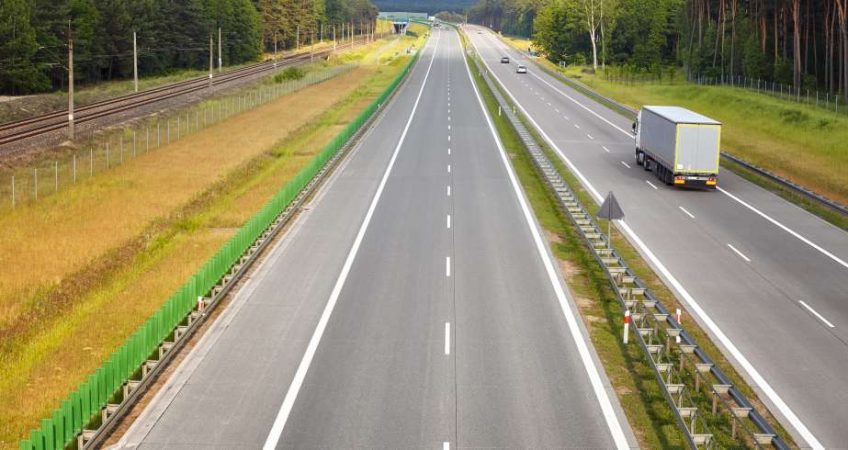 La DGT multará por circular por el carril izquierdo