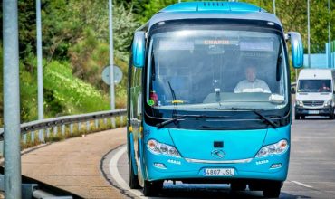 buen colegio pero con transporte escolar