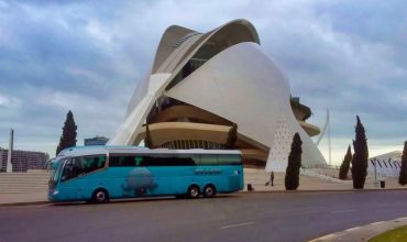 Viajamos a Valencia con el autobús del Grupo Chapín
