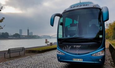 Viajamos a Colonia con el autobús del Grupo Chapín